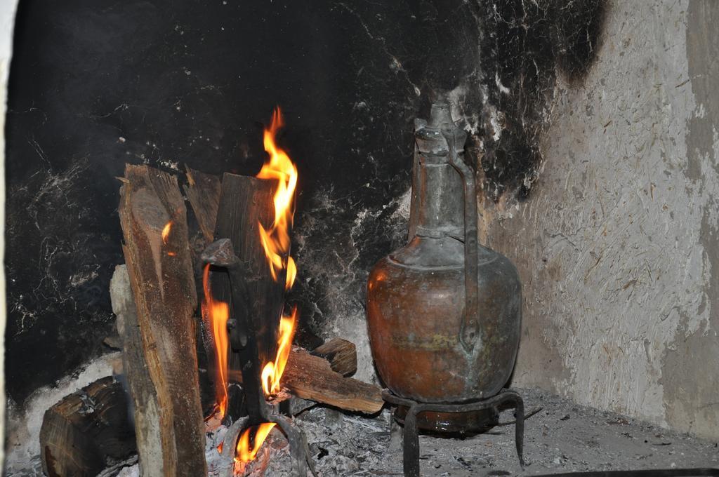 Haci Sakirler Konagi Affittacamere Mudurnu Esterno foto