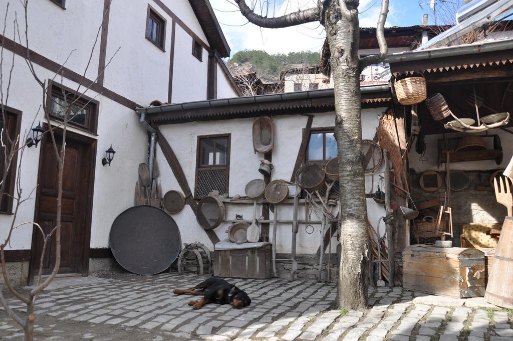 Haci Sakirler Konagi Affittacamere Mudurnu Esterno foto