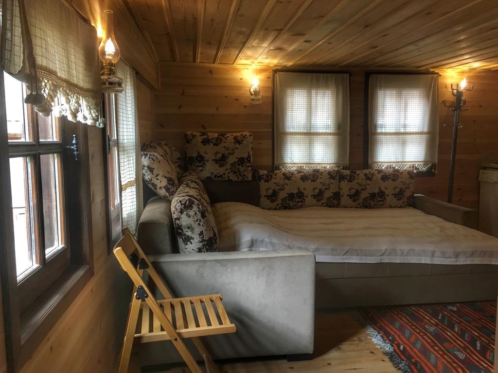 Haci Sakirler Konagi Affittacamere Mudurnu Esterno foto