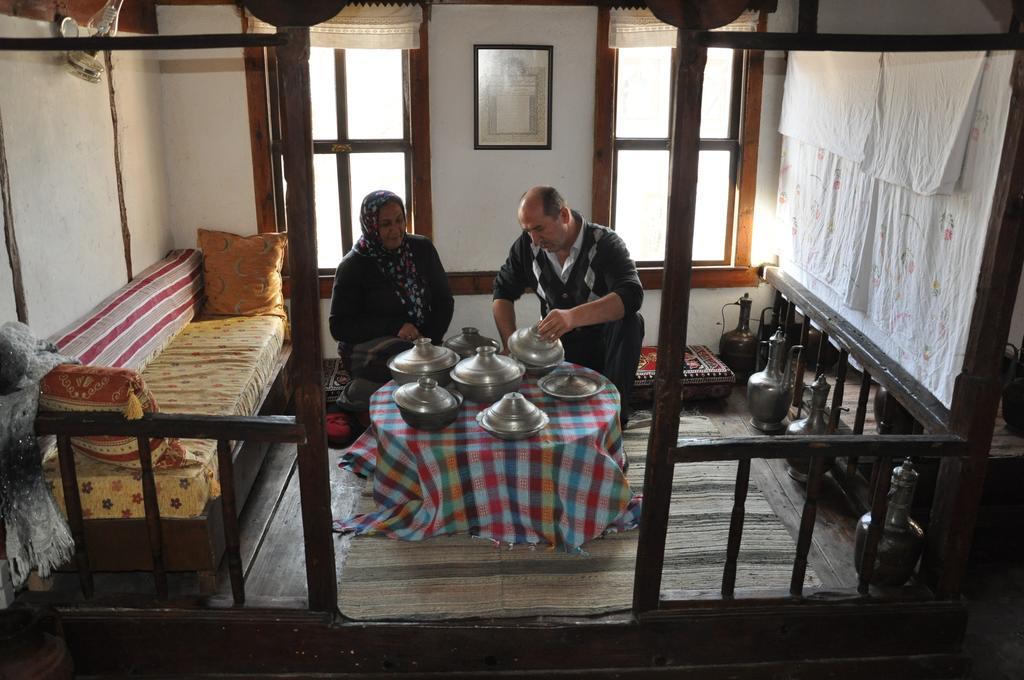 Haci Sakirler Konagi Affittacamere Mudurnu Esterno foto